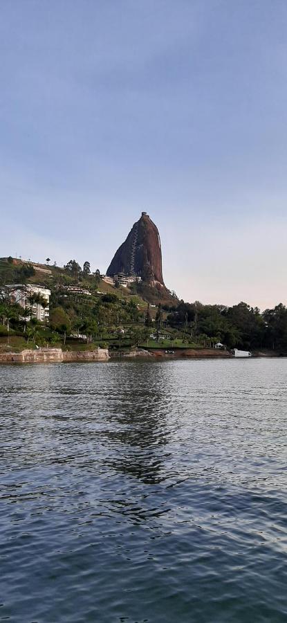 Hotel Real Guatapé Esterno foto
