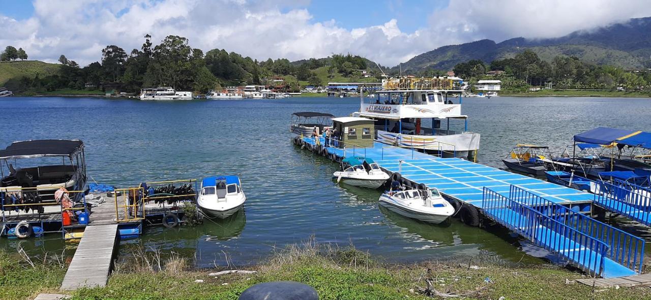 Hotel Real Guatapé Esterno foto