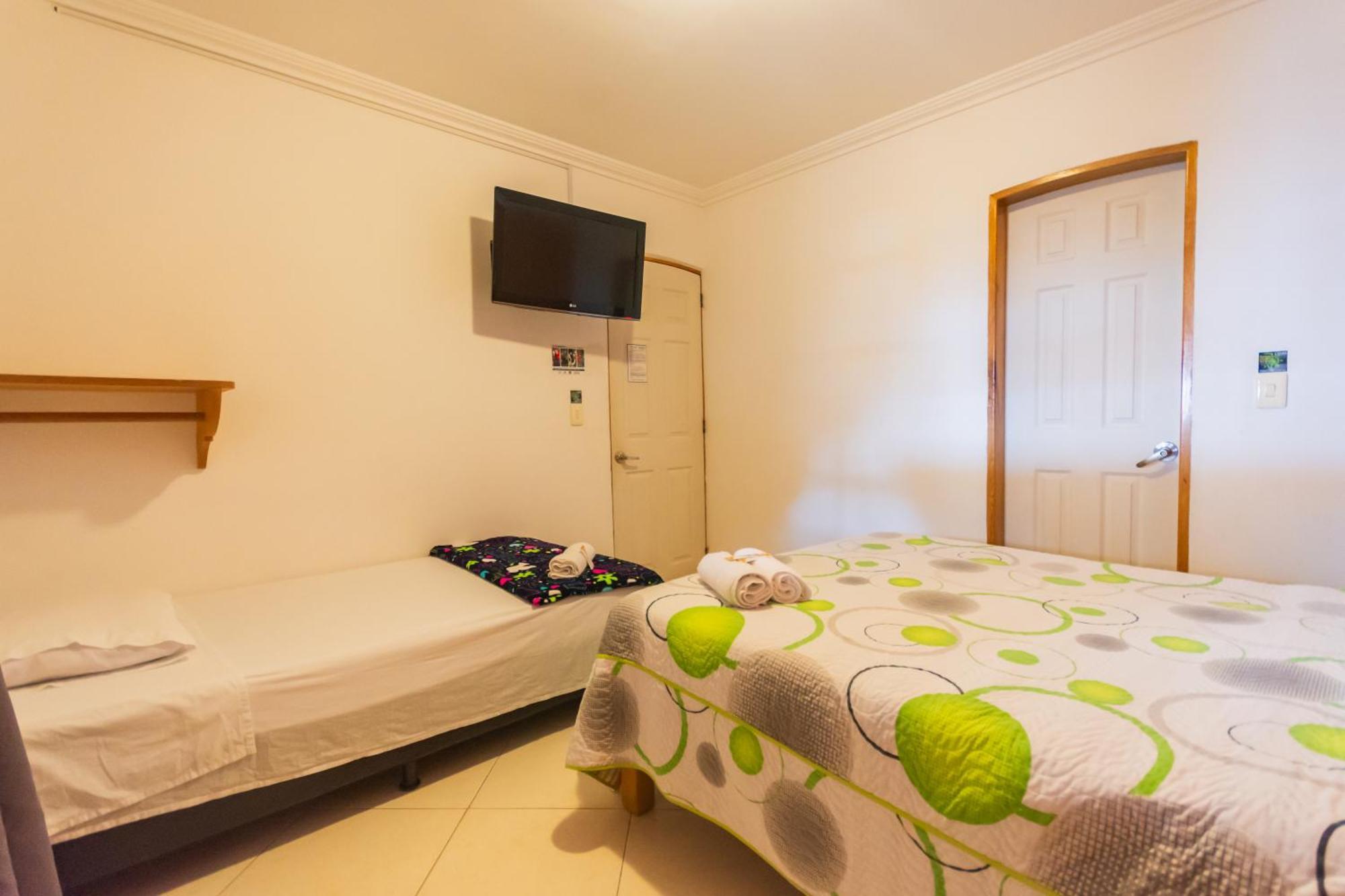 Hotel Real Guatapé Esterno foto