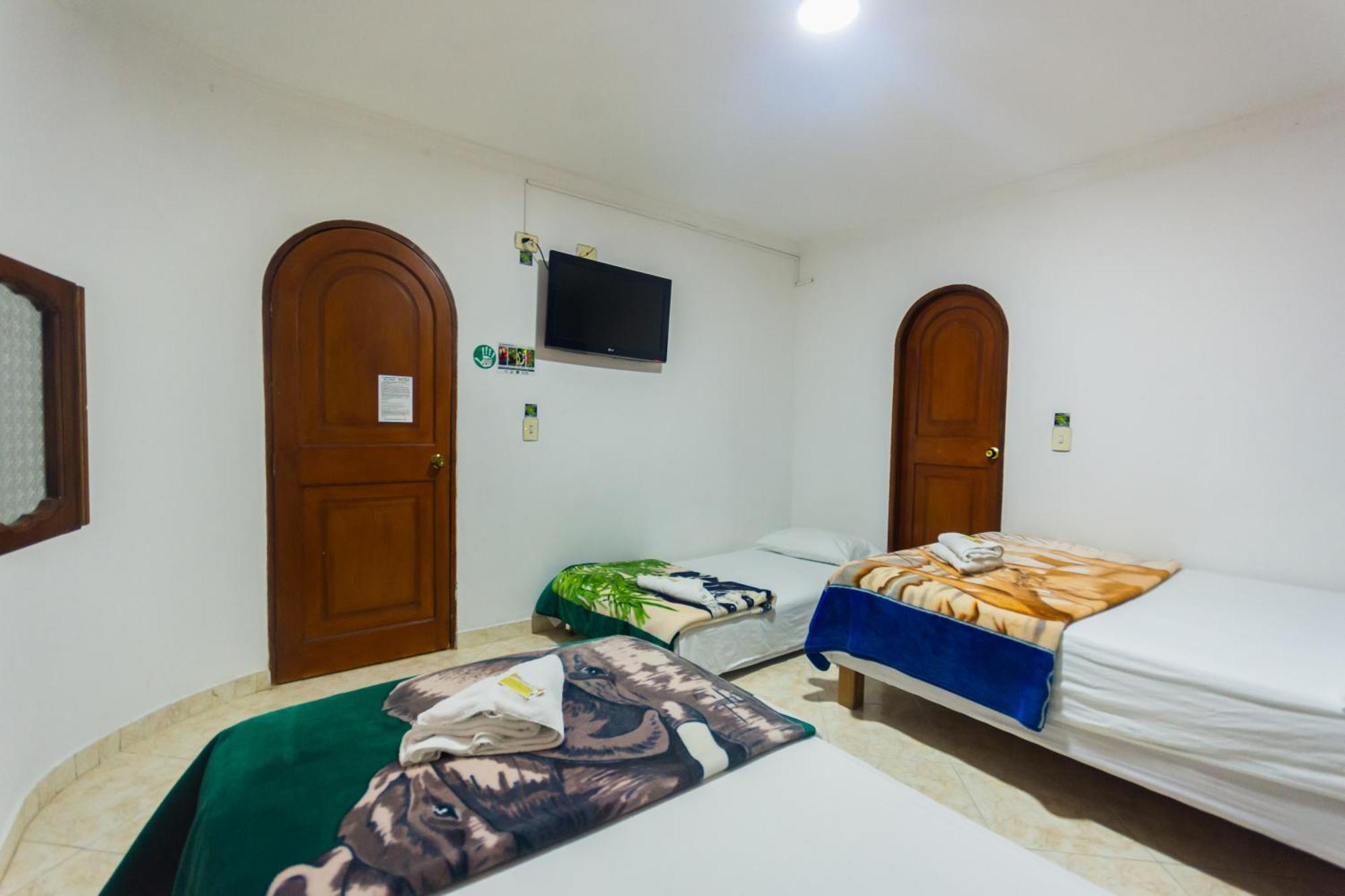 Hotel Real Guatapé Esterno foto